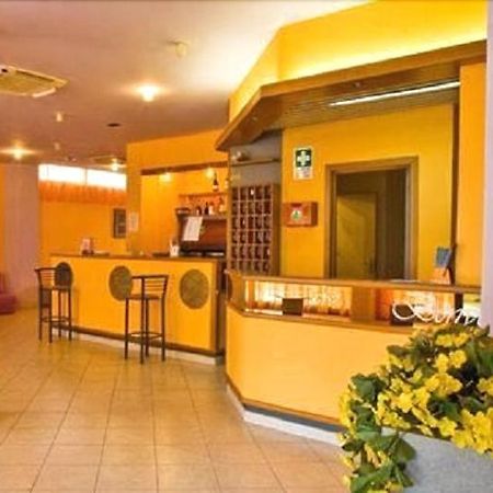 Hotel Saline Чезенатико Экстерьер фото